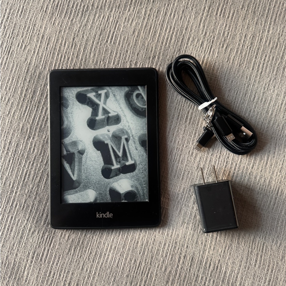 Amazon Kindle Paperwhite (6th Generation)